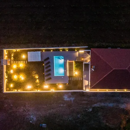 Villa Villa Krslovic *