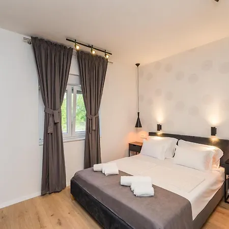 Villa Krslovic Villa